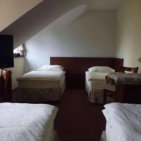 Karczma Pod Bazantem 3*