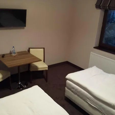 Karczma Pod Bazantem 3*