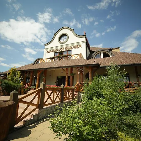 Hotell Karczma Pod Bazantem 3*