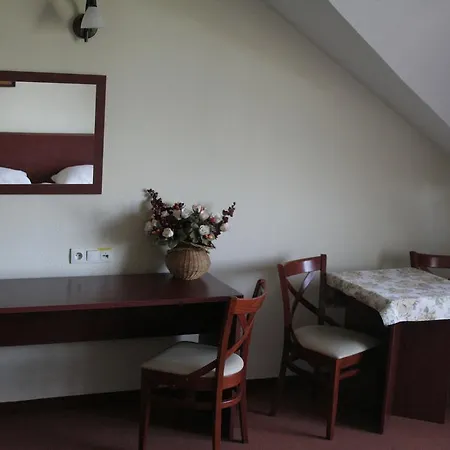 Karczma Pod Bazantem Hotel 3*